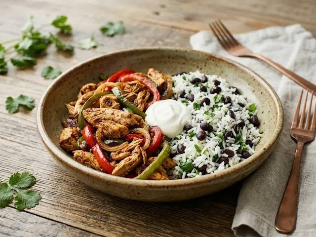 Low Carb Mexican Fajita Bowl